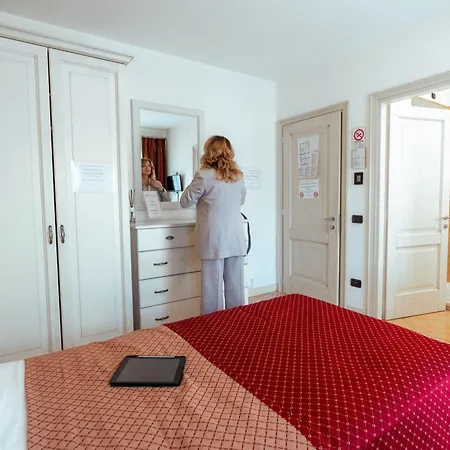 Szálloda Corte Di Emma